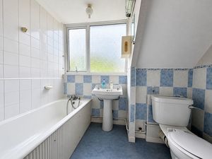 Bathroom_8PMG- click for photo gallery
